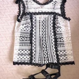 Alice & Trixie Black and White Lace-Trim Sleeveless Blouse
